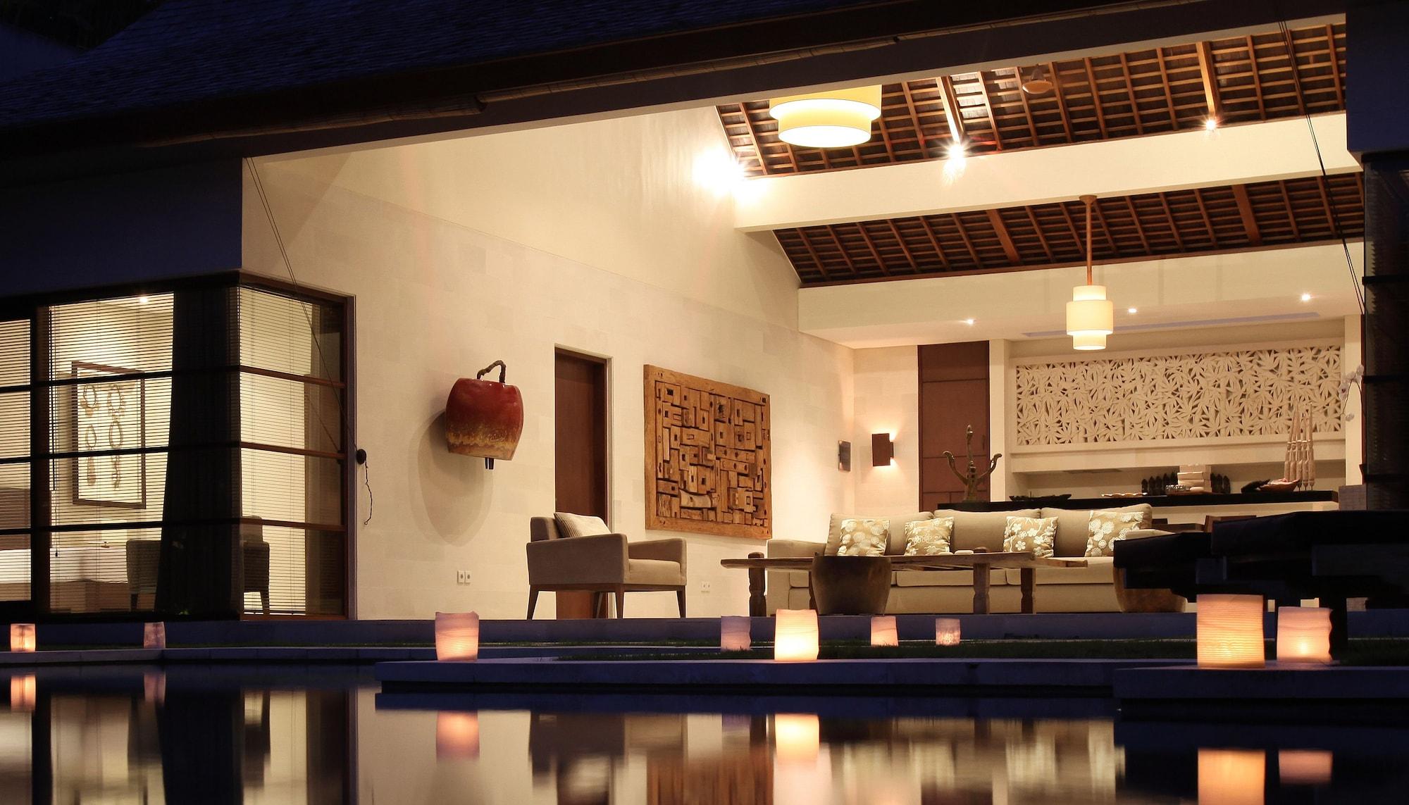 Nyaman Hotel Seminyak (Bali)