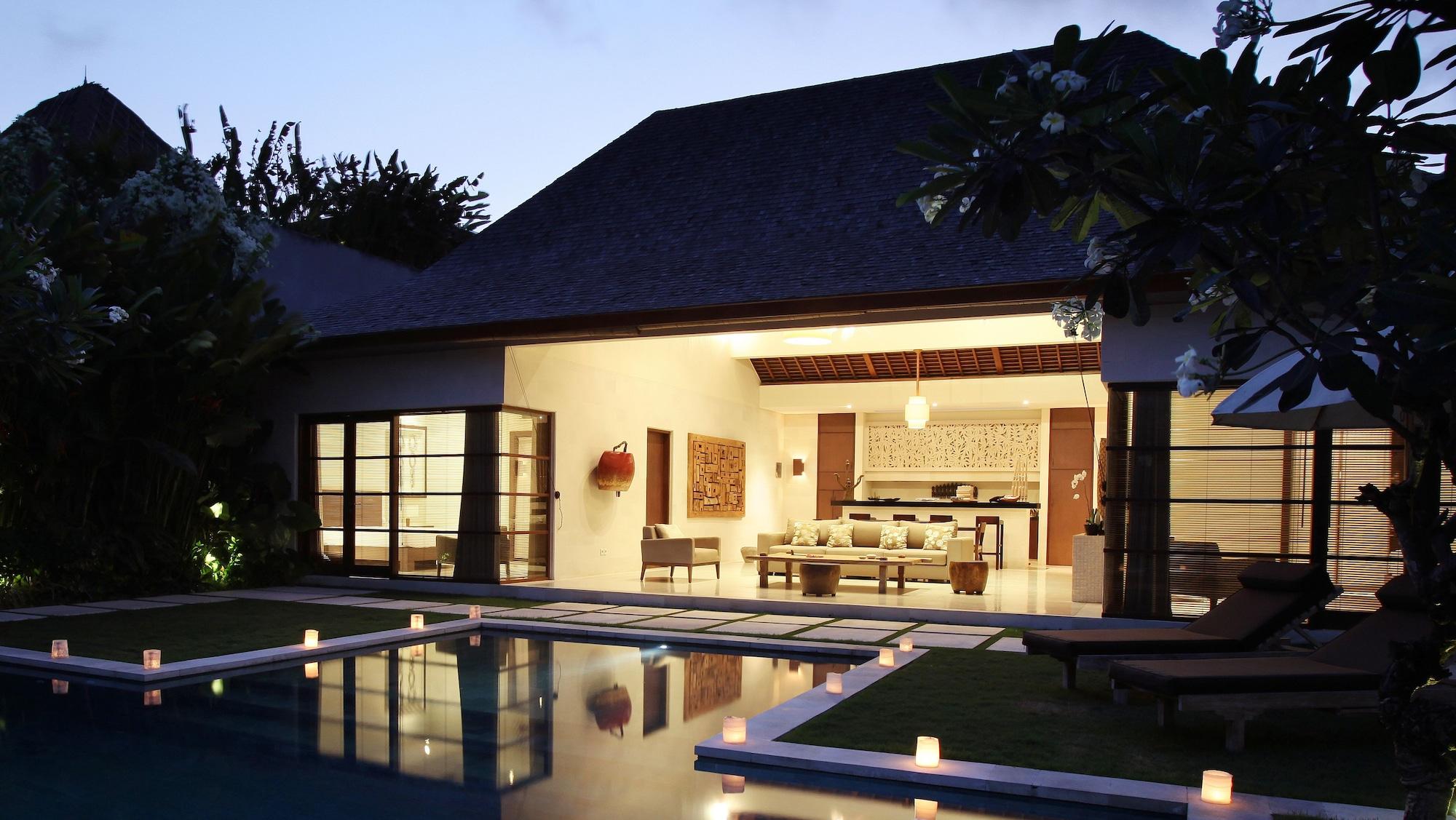 Nyaman Hotel Seminyak (Bali)
