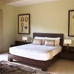 Nyaman Villas