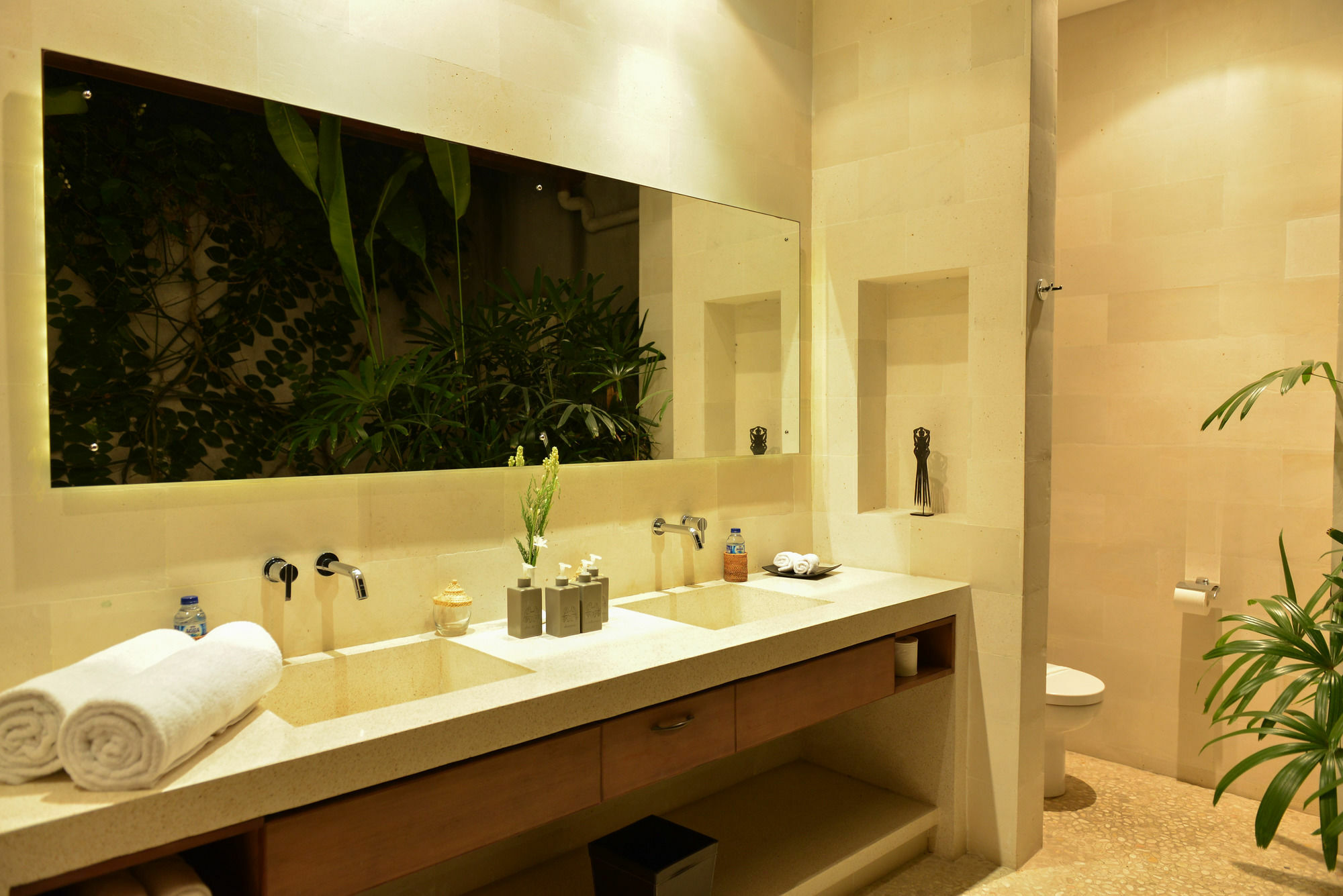 Nyaman 4* Seminyak (Bali)
